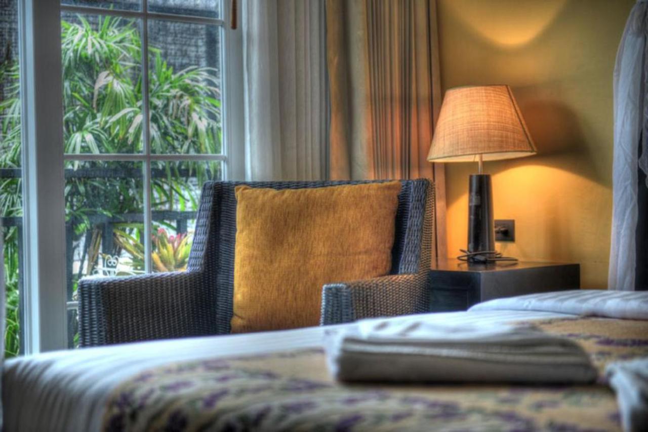 Baan Phuanda Phuket Hotel Ngoại thất bức ảnh