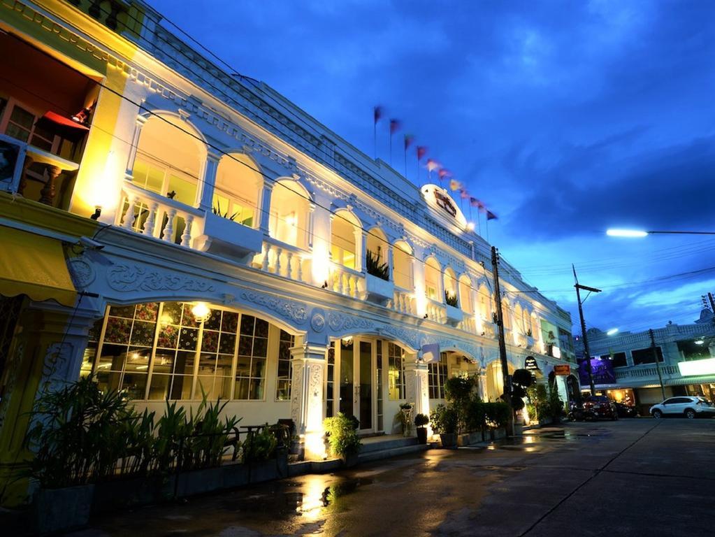 Baan Phuanda Phuket Hotel Ngoại thất bức ảnh